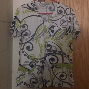 UA Scrub top